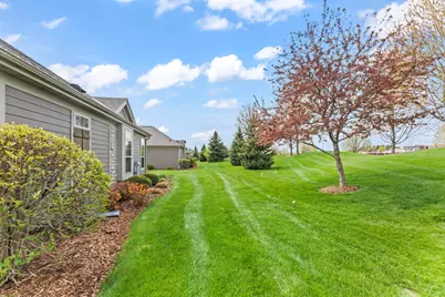 W179N11507  Blackstone Cir, Germantown, WI 53022 - Photo 37
