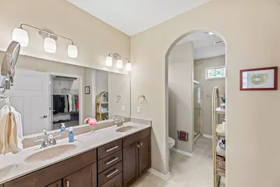 W179N11507  Blackstone Cir, Germantown, WI 53022 - Photo 25
