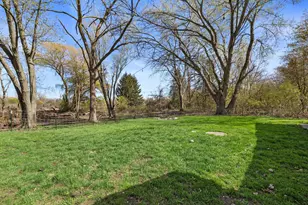 10227 8th Ave, Pleasant Prairie, WI 53158 - Photo 3