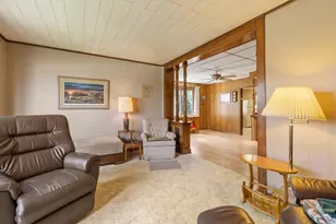 2223 Jackson St, New Holstein, WI 53061 - Photo 9