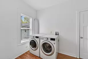 1307 Center St, Racine, WI 53403 - Photo 5