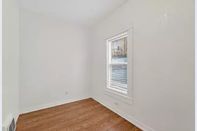 1307  Center St, Racine, WI 53403 - Photo 11