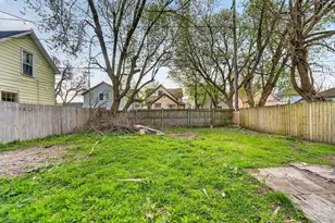 1307 Center St, Racine, WI 53403 - Photo 21