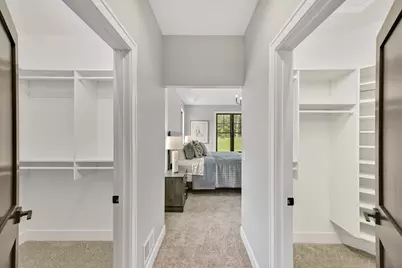 254  River Oaks Cir, Delafield, WI 53018 - Photo 23