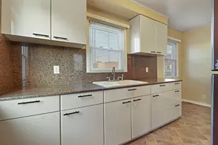 7526 38th Ave, Kenosha, WI 53142 - Photo 7
