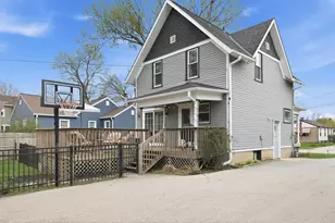 323 S Worthington St, Oconomowoc, WI 53066 - Photo 3
