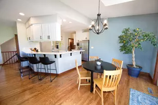 4726 W Jenna Ct, Franklin, WI 53132 - Photo 7