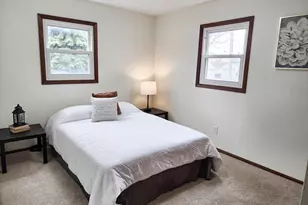 1972 S 70th St, West Allis, WI 53219 - Photo 27