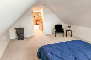 1972 S 70th St, West Allis, WI 53219 - Photo 15