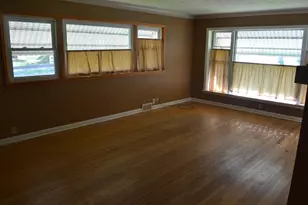 2602 N 73rd St, Wauwatosa, WI 53213 - Photo 9