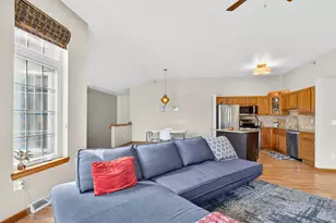 18950 Toldt Woods Dr, Brookfield, WI 53045 - Photo 21