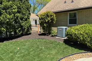 2945 S 104th St, West Allis, WI 53227 - Photo 31