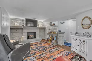 2504 Lakeshore Dr, Sheboygan, WI 53081 - Photo 23