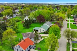 927 Clover St, Lake Geneva, WI 53147 - Photo 41