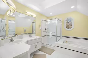 5770 S Golden Rain Ln, New Berlin, WI 53151 - Photo 23