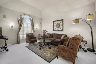 5770 S Golden Rain Ln, New Berlin, WI 53151 - Photo 5