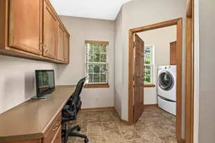 639 Prairie Hill Ave, Mukwonago, WI 53149 - Photo 19