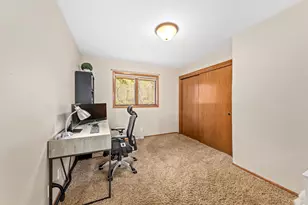 S86W24960 Stonehill Dr, Vernon, WI 53149 - Photo 23