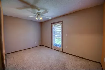 730  10th Ave, Onalaska, WI 54650 - Photo 11