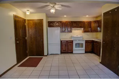730  10th Ave, Onalaska, WI 54650 - Photo 5