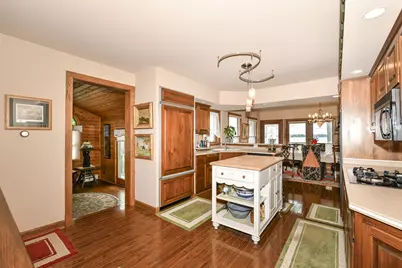 30731  Cedar Dr, Burlington, WI 53105 - Photo 13