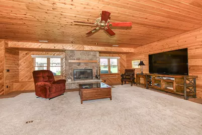 30731  Cedar Dr, Burlington, WI 53105 - Photo 7