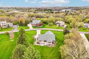 N43W33183 Glen Parc Cir, Nashotah, WI 53058 - Photo 45