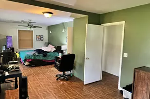 8665 N Hawthorne Rd, River Hills, WI 53217 - Photo 17