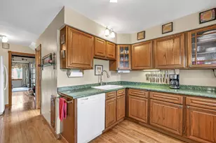 415 E College Ave, Waukesha, WI 53186 - Photo 17