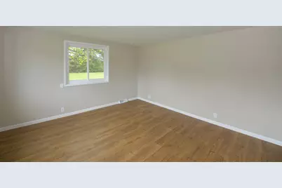 5312  Spring St, Racine, WI 53406 - Photo 3