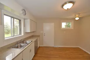 5312 Spring St, Racine, WI 53406 - Photo 15