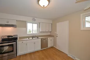5312 Spring St, Racine, WI 53406 - Photo 11