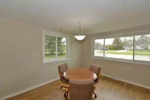 5312 Spring St, Racine, WI 53406 - Photo 7