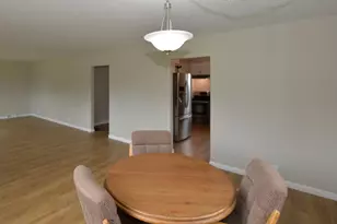 5312 Spring St, Racine, WI 53406 - Photo 9