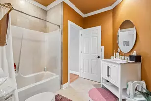 N29W30593 Foxwood Dr, Delafield, WI 53072 - Photo 21