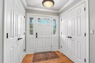 N29W30593 Foxwood Dr, Delafield, WI 53072 - Photo 3
