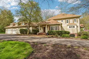 N29W30593 Foxwood Dr, Delafield, WI 53072 - Photo 41