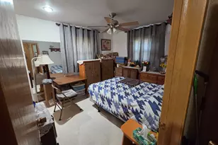 1212 S 35th St, Manitowoc, WI 54220 - Photo 13