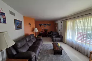 1212 S 35th St, Manitowoc, WI 54220 - Photo 5