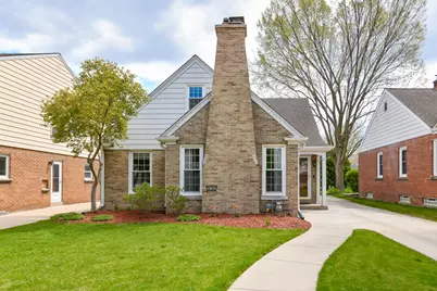 5242 N Bay Ridge Ave, Whitefish Bay, WI 53217 - Photo 45