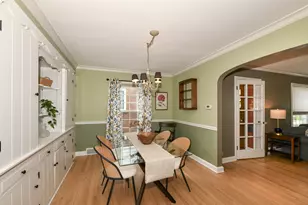 5242 N Bay Ridge Ave, Whitefish Bay, WI 53217 - Photo 11