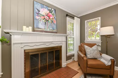 5242 N Bay Ridge Ave, Whitefish Bay, WI 53217 - Photo 7
