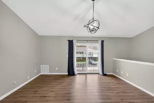 N110W17051 Ashbury Ln, Germantown, WI 53022 - Photo 3