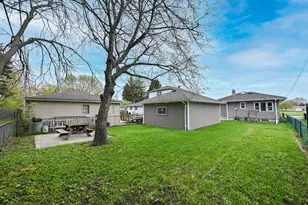 1942 Hayes Avenue, Racine, WI 53405 - Photo 29