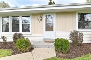 6516 59th Ave, Kenosha, WI 53142 - Photo 3