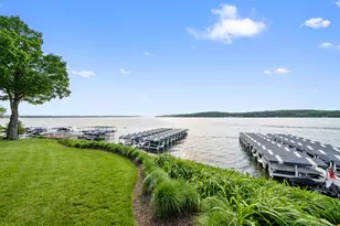1070 S Lake Shore Dr, Lake Geneva, WI 53147 - Photo 35