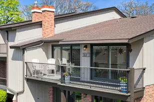 1070 S Lake Shore Dr, Lake Geneva, WI 53147 - Photo 1