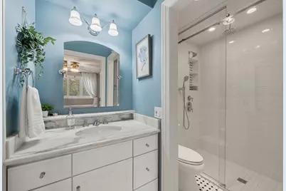 1070 S Lake Shore Dr #11 2-B, Lake Geneva, WI 53147 - Photo 15