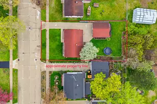 605 Victoria St, West Bend, WI 53090 - Photo 23