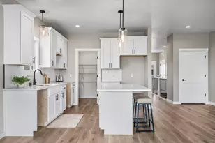 W4952 Battlestone Station Rd, Shelby, WI 54601 - Photo 15